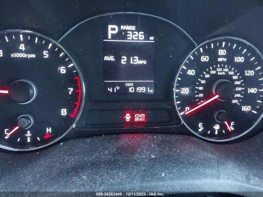 2017 KIA FORTE LX - 3KPFK4A71HE158387