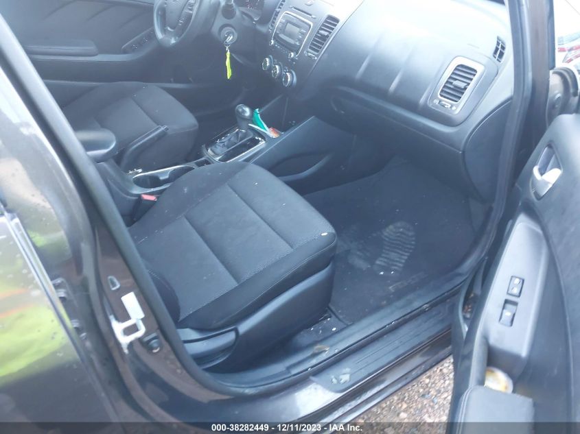 2017 KIA FORTE LX - 3KPFK4A71HE158387