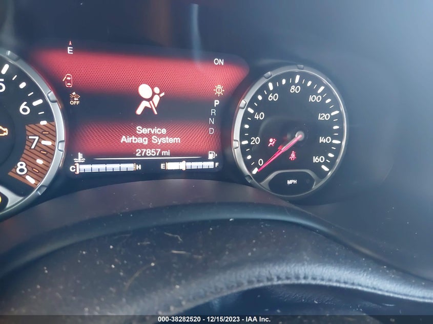 VIN ZACNJCBB6MPM24444 2021 JEEP RENEGADE LATITUDE FWD