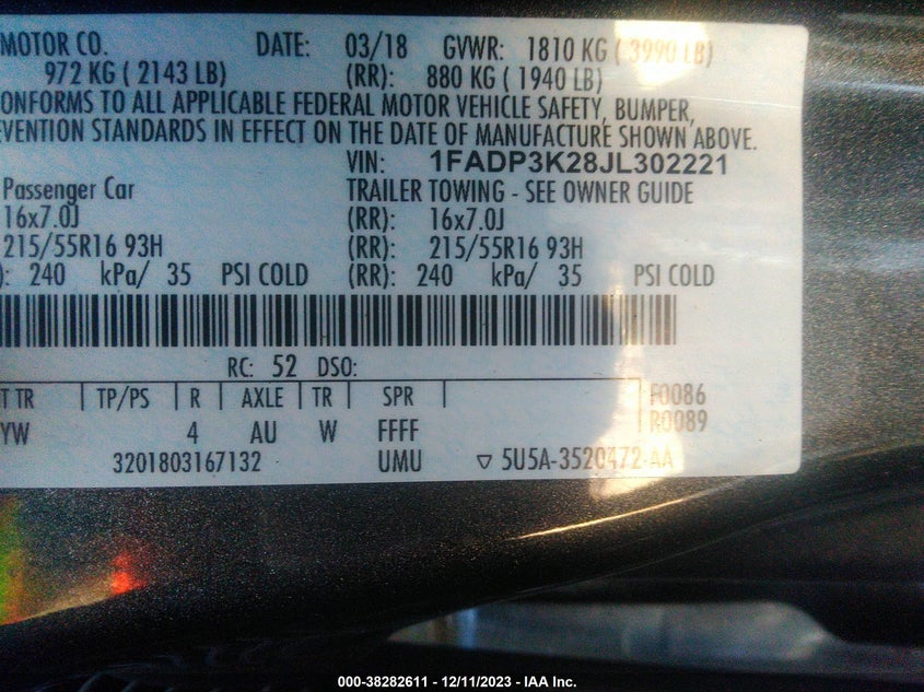 VIN 1FADP3K28JL302221 2018 FORD FOCUS SE