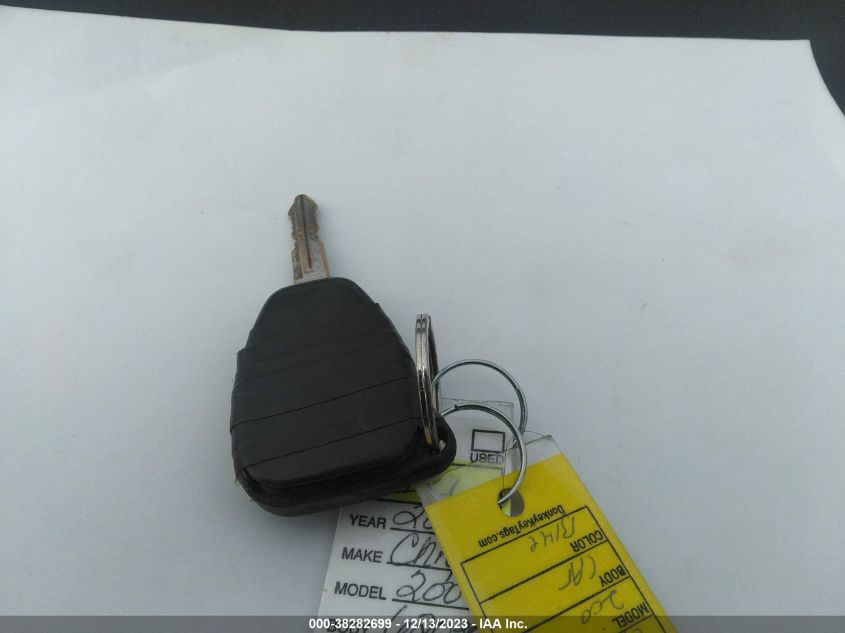 2013 CHRYSLER 200 TOURING - 1C3CCBBB8DN734333