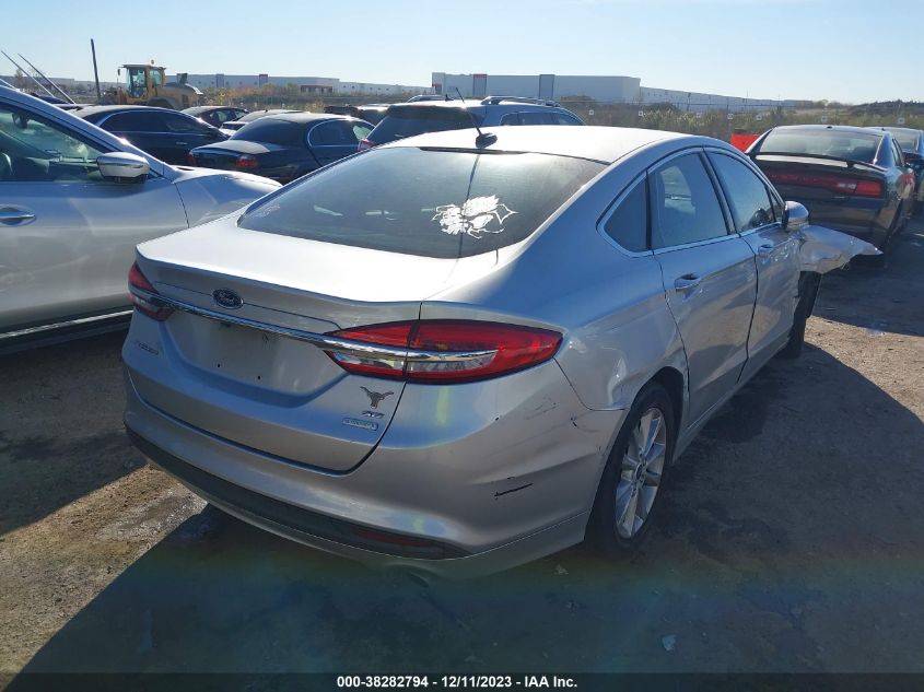 2017 FORD FUSION SE - 3FA6P0HD4HR143595