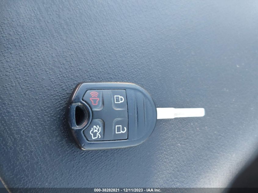 2015 FORD FIESTA SE - 3FADP4BJ3FM213370