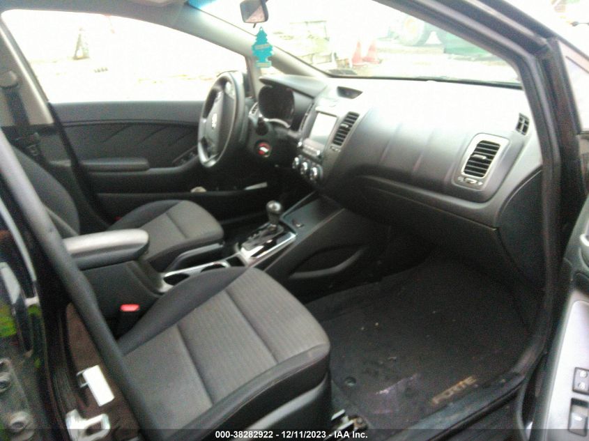 2018 KIA FORTE LX - 3KPFL4A70JE269998