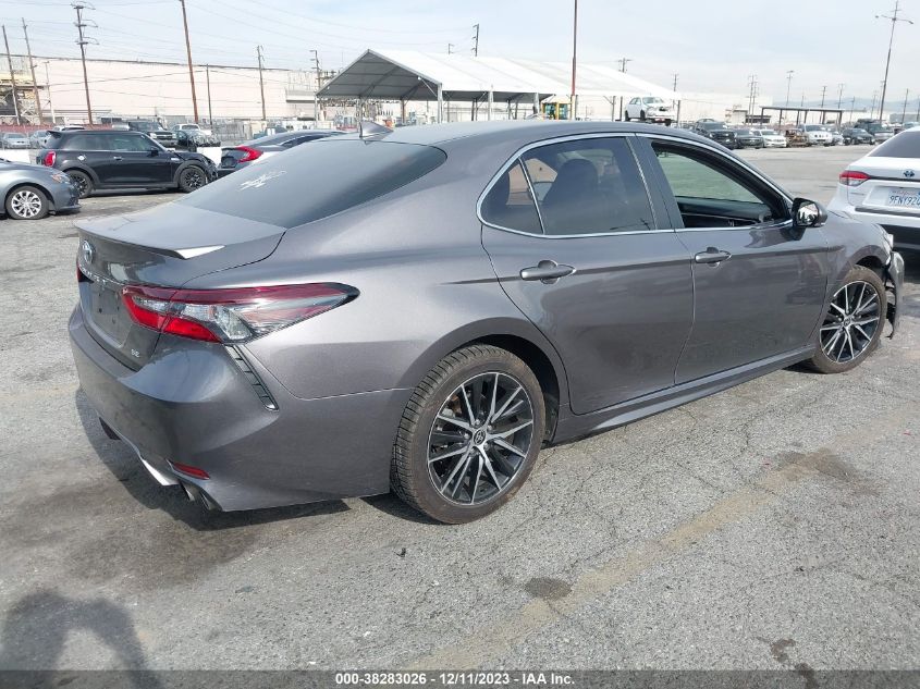 2022 TOYOTA CAMRY SE/SE NIGHT SHADE - 4T1G11AK2NU622743