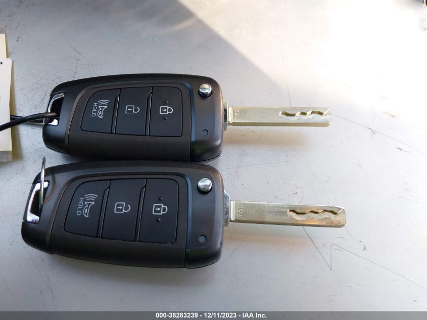 2022 HYUNDAI VENUE SEL/LIMITED - KMHRC8A37NU195483