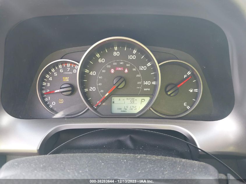 2016 TOYOTA RAV4 LE - JTMZFREV4GJO94869