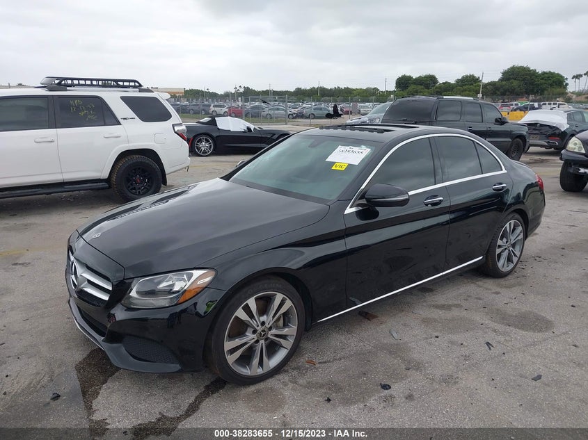 VIN 55SWF4JB4JU253436 2018 MERCEDES-BENZ C 300