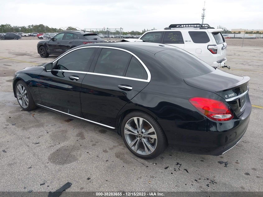 VIN 55SWF4JB4JU253436 2018 MERCEDES-BENZ C 300