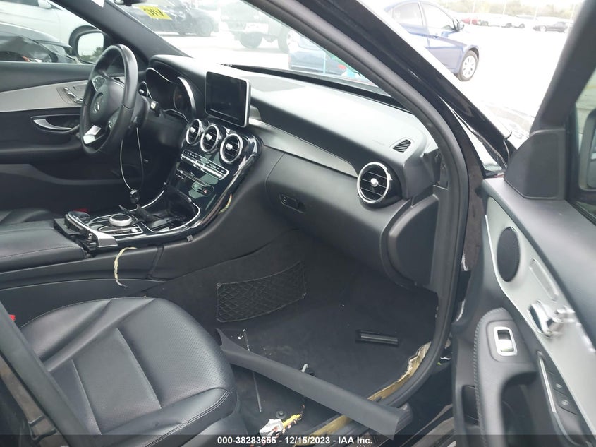 VIN 55SWF4JB4JU253436 2018 MERCEDES-BENZ C 300