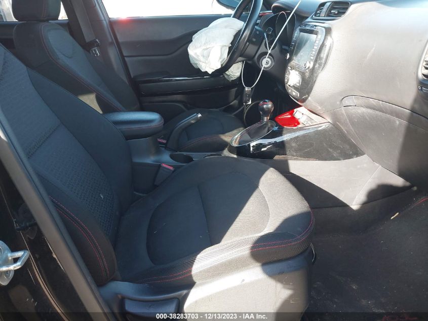 2015 KIA SOUL + - KNDJP3A50F7773708