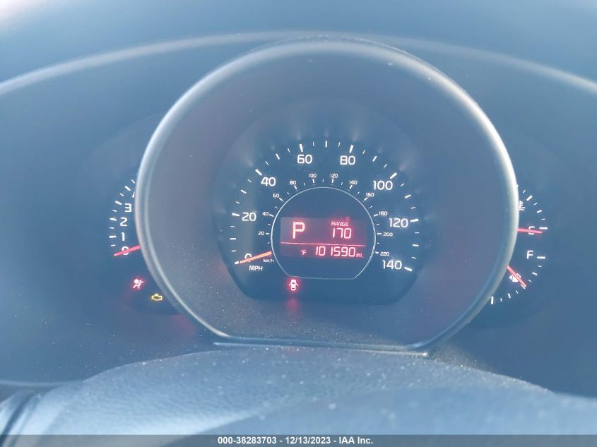 2015 KIA SOUL + - KNDJP3A50F7773708