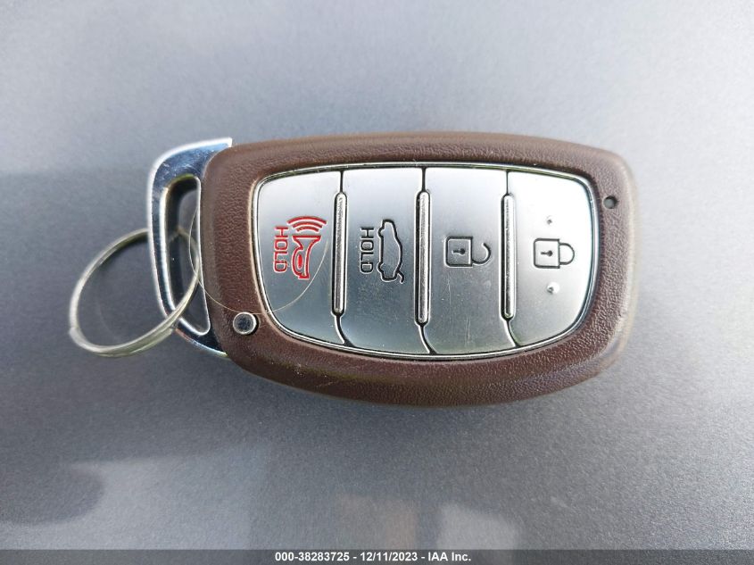 2018 HYUNDAI ELANTRA VALUE EDITION - 5NPD84LF3JH243176