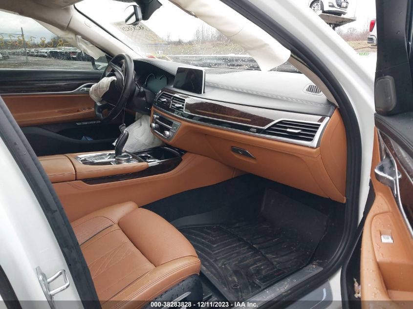 2016 BMW 750 XI - WBA7F2C55GG419122