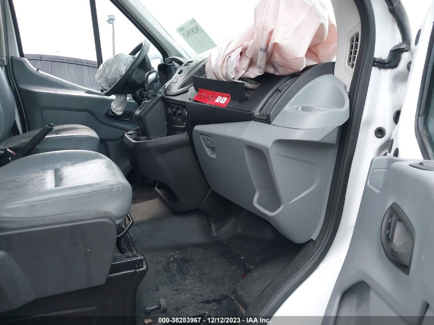 2018 FORD TRANSIT T-150 1FTYE2CM8JKA44672