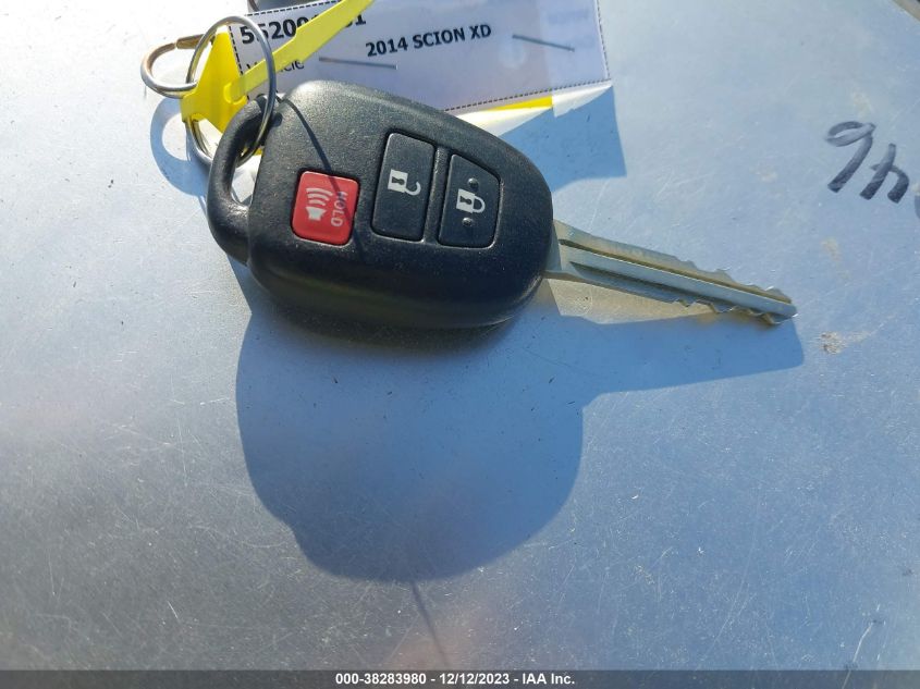 2014 TOYOTA SCION XD JTKKUPB47E1045145