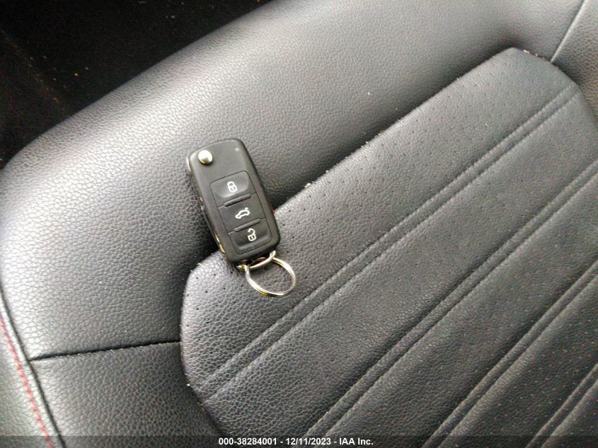 2017 VOLKSWAGEN JETTA GLI - 3VW5T7AJXHM283946