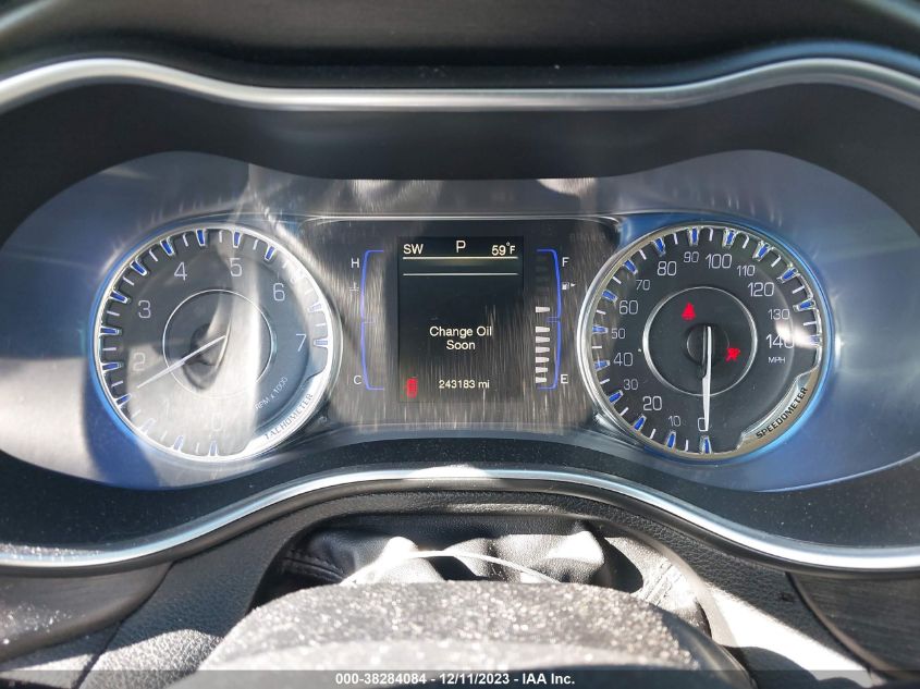 2016 CHRYSLER 200 LIMITED - 1C3CCCAB4GN153939