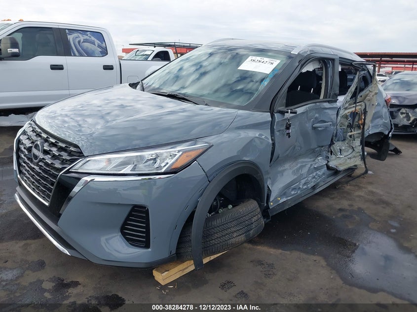 VIN 3N1CP5CV5PL554728 2023 NISSAN KICKS SV