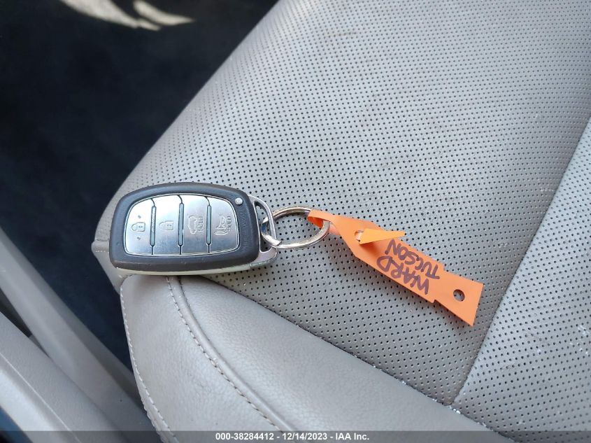 2016 HYUNDAI TUCSON LIMITED - KM8J33A21GU059120