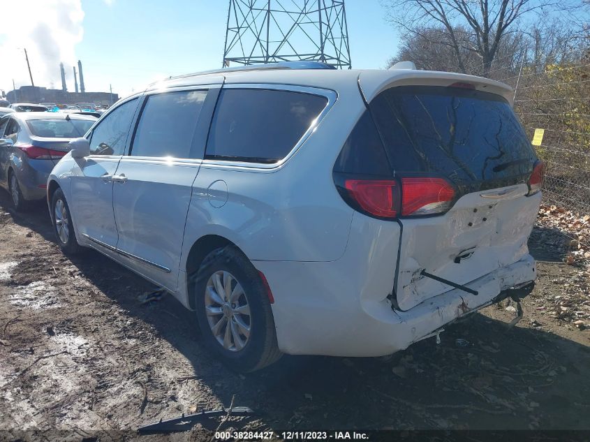 2C4RC1EG5JR248097 2018 CHRYSLER PACIFICA, photo no. 3