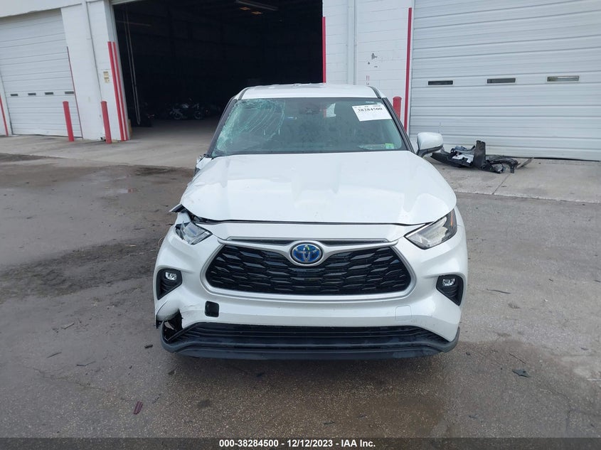 VIN 5TDBBRCH2PS107101 2023 TOYOTA HIGHLANDER HYBRID LE