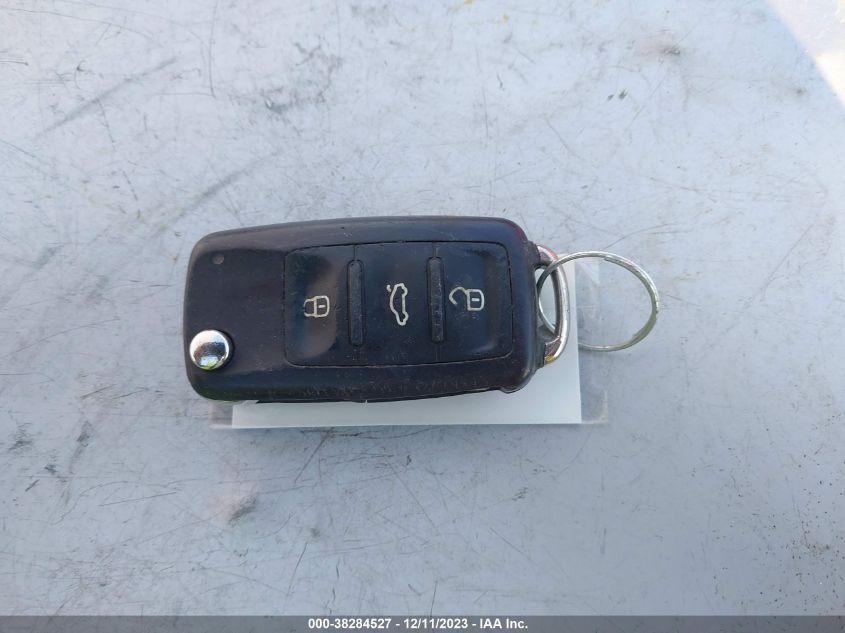 2017 VOLKSWAGEN JETTA GLI - 3VW4T7AJ3HM401847