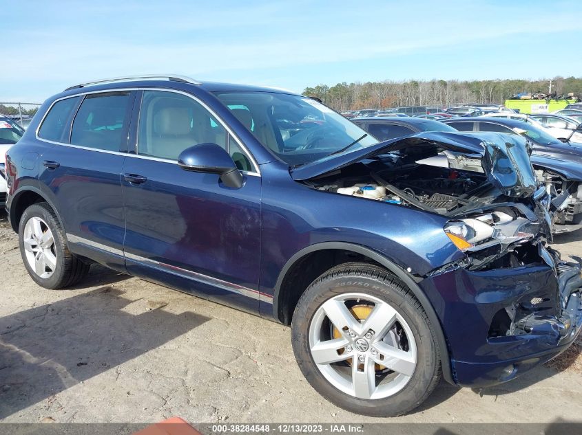 2014 VOLKSWAGEN TOUAREG V6 - WVGEF9BPXED010386