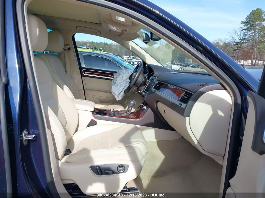 2014 VOLKSWAGEN TOUAREG V6 - WVGEF9BPXED010386