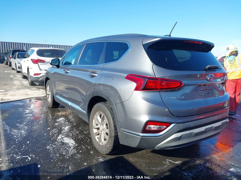 VIN 5NMS2CAD1KH109639 2019 HYUNDAI SANTA FE SE