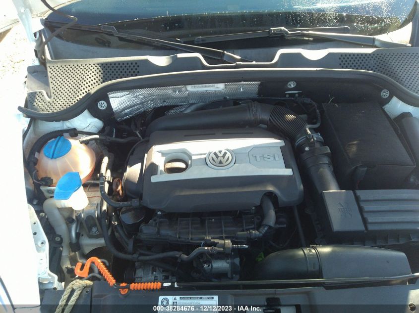 2013 VOLKSWAGEN BEETLE TURBO - 3VWV67AT6DM600592