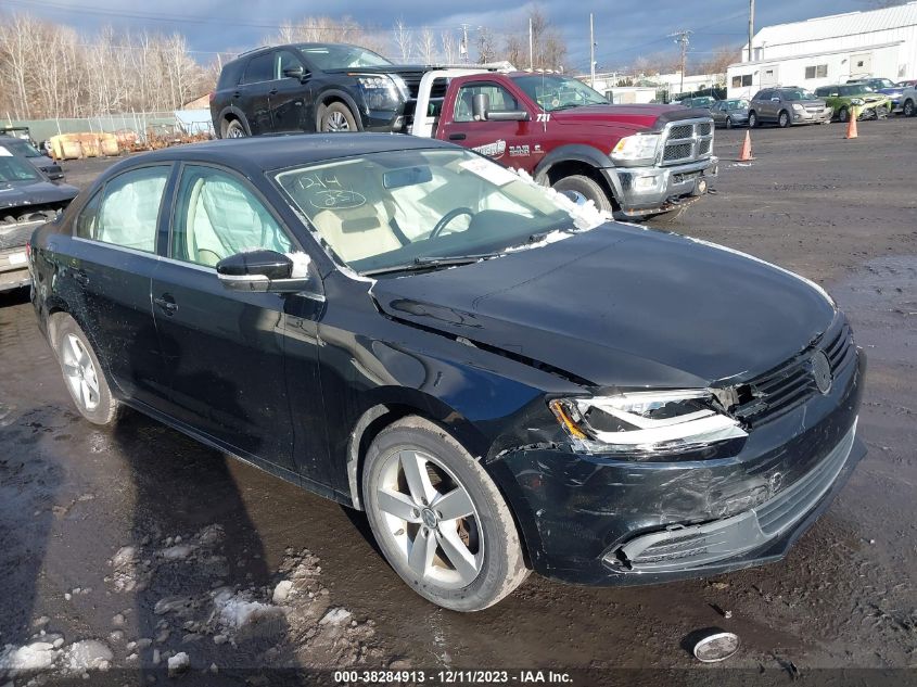 2014 VOLKSWAGEN JETTA TDI - 3VWLL7AJ5EM257516