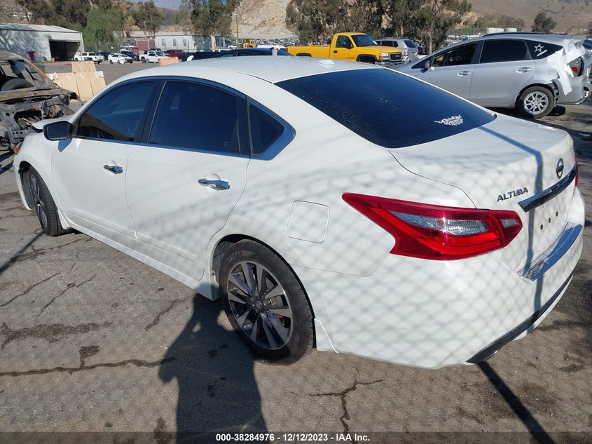VIN 1N4AL3AP7HC256077 2017 NISSAN ALTIMA 2.5 SV