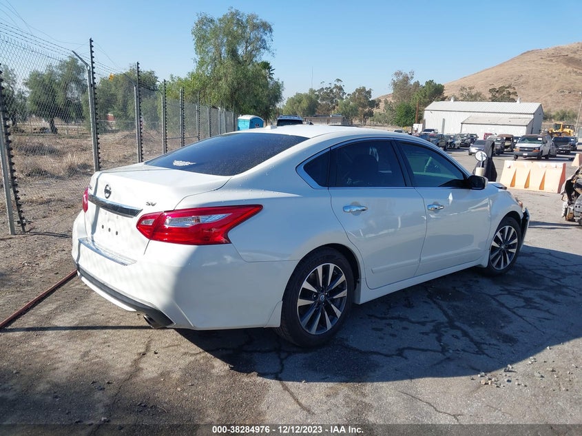 VIN 1N4AL3AP7HC256077 2017 NISSAN ALTIMA 2.5 SV