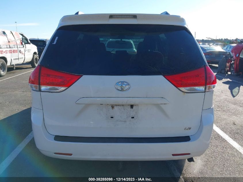 2013 TOYOTA SIENNA LE V6 7 PASSENGER AUTO ACCESS SEAT/LE V6 8 PASSENGER - 5TDKK3DC7D5380014