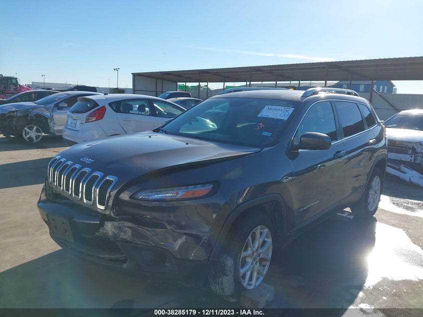 VIN 1C4PJLLB9JD511646 2018 JEEP CHEROKEE LATITUDE PLUS FWD