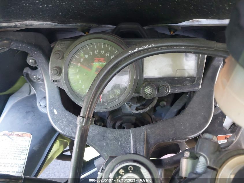 2005 SUZUKI GSX-R600 K - JS1GN7CA952105705