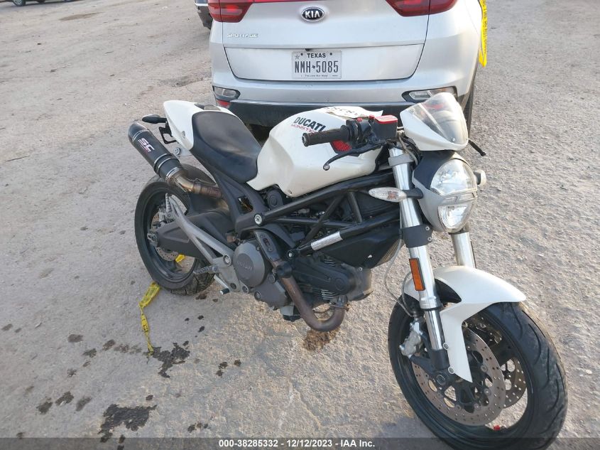 2009 DUCATI MONSTER 696 - ZDM1RADN59B024550