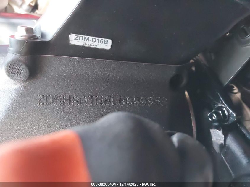 2020 DUCATI PANIGALE V2 - ZDMHAATW6LB000958