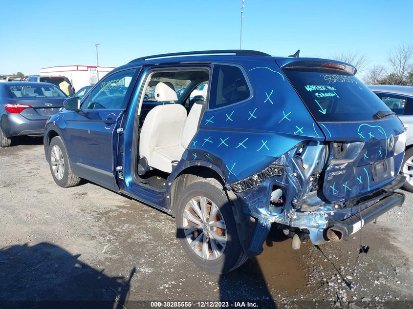 VIN 3VV2B7AX8JM164149 2018 VOLKSWAGEN TIGUAN SE/SEL