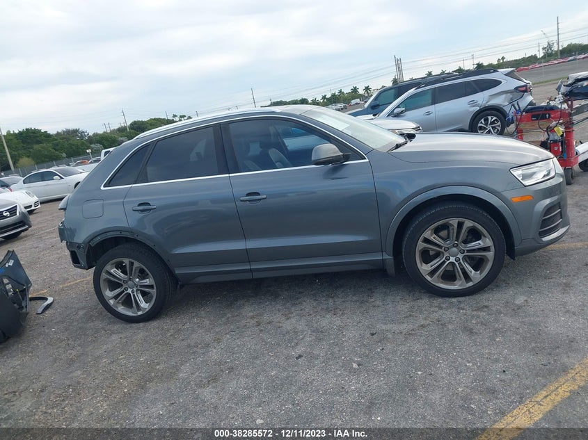 VIN WA1HCCFS1HR005570 2017 AUDI Q3 2.0T PREMIUM