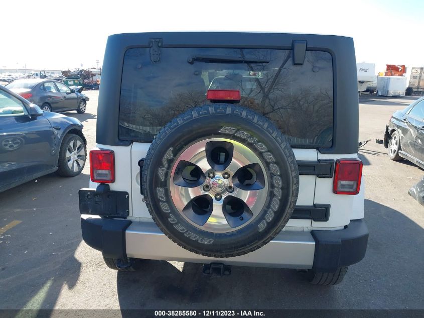 2016 JEEP WRANGLER UNLIMITED SAHARA - 1C4BJWEGXGL328923