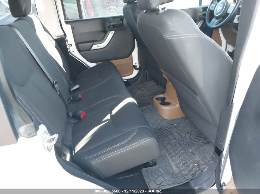 2016 JEEP WRANGLER UNLIMITED SAHARA - 1C4BJWEGXGL328923