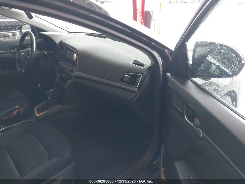 VIN 5NPD84LF5JH374738 2018 HYUNDAI ELANTRA SEL/VALUE/LIMITED