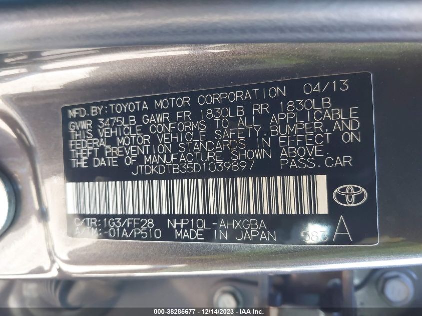2013 TOYOTA PRIUS C THREE - JTDKDTB35D1039897