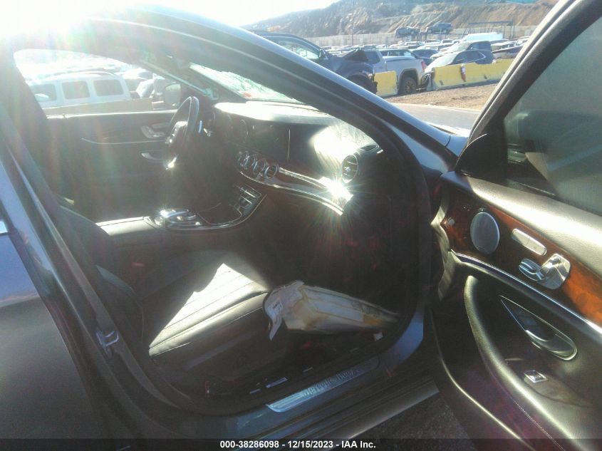 2017 MERCEDES-BENZ E 300 4MATIC WDDZF4KB3HA031346