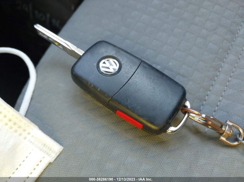 2017 VOLKSWAGEN JETTA S - 3VW2B7AJ3HM273118