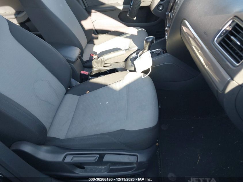 2017 VOLKSWAGEN JETTA S - 3VW2B7AJ3HM273118