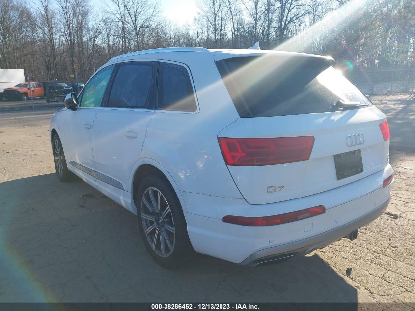 VIN WA1VAAF76HD002783 2017 AUDI Q7 PRESTIGE