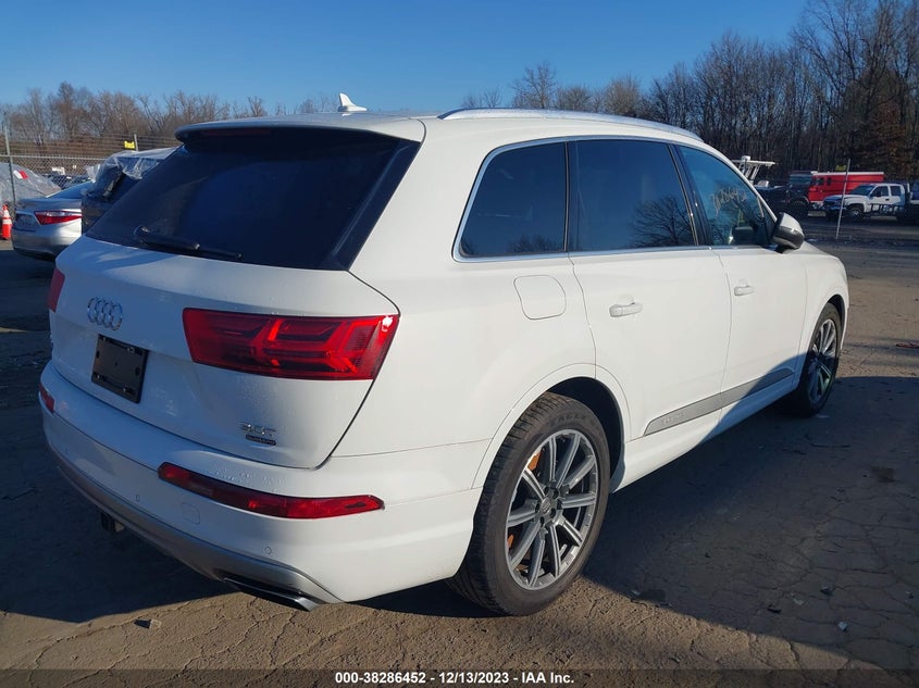 VIN WA1VAAF76HD002783 2017 AUDI Q7 PRESTIGE